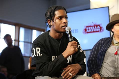 A$AP Rocky Responds To Rumor Of Leaking Drake。